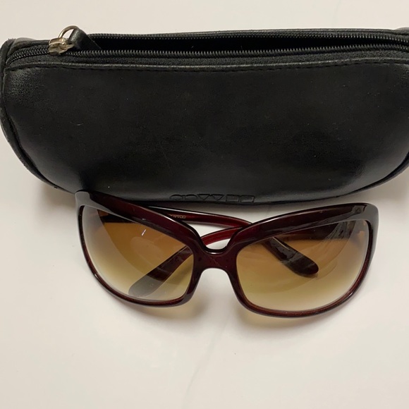 Oliver peoples sunglasses